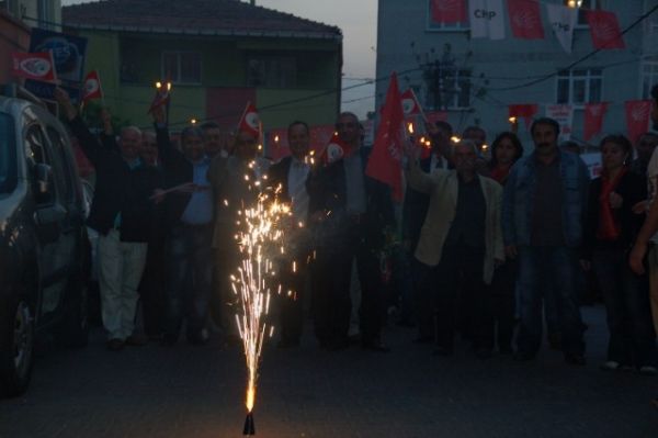 CHP Meşaleli yürüyüş 28