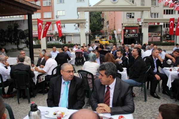 30 Ağustos 2011 CHP Kagıthane yemeği 70