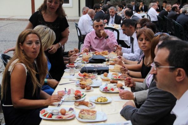 30 Ağustos 2011 CHP Kagıthane yemeği 83