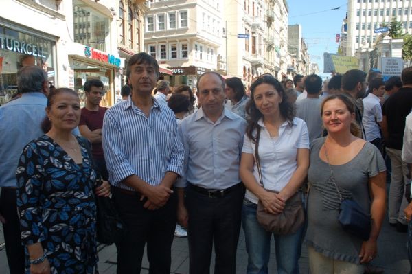 CHP Ahmet Şık ve Nedim Şener'in arkadaşları  İÇİN 21