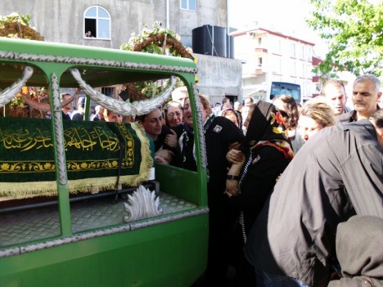 Ceyhun Tiryaki Toprağa Verildi. 10