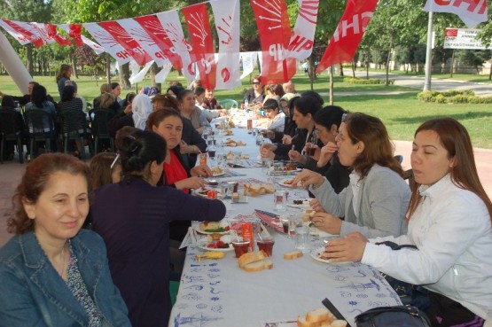 CHP Kağıthane Anneler Günü Proğramı 16