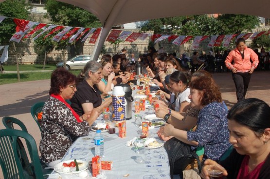 CHP Kağıthane Anneler Günü Proğramı 17