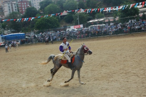 Kâğıthane’de cirit şahane, gerisi bahane 17