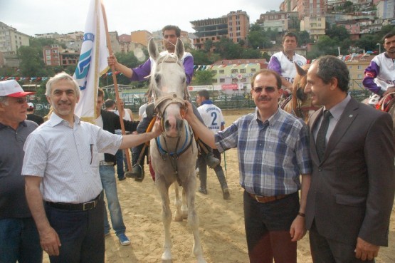 Kâğıthane’de cirit şahane, gerisi bahane 73