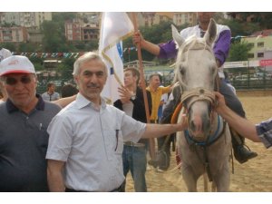 Kâğıthane’de cirit şahane, gerisi bahane