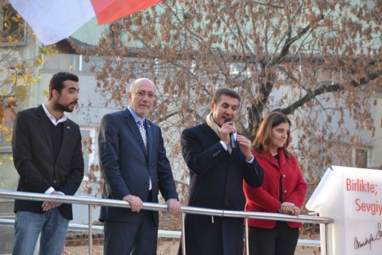 Sarıgül Kâğıthane’de halka seslendi 1