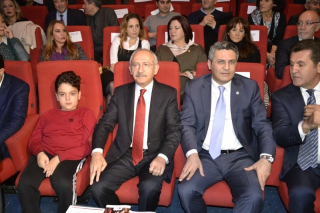 Kılıçdaroğlu Engelliler ile birlikte 18