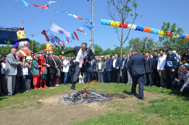 Kağıthane'de, Hıdırellez ateşinde bahar karşılandı 76