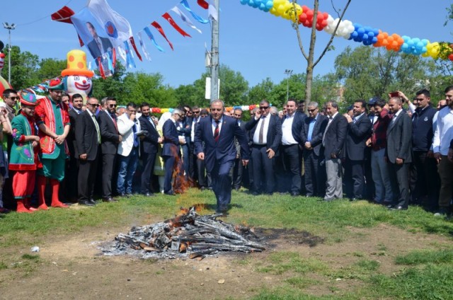 Kağıthane'de, Hıdırellez ateşinde bahar karşılandı 77