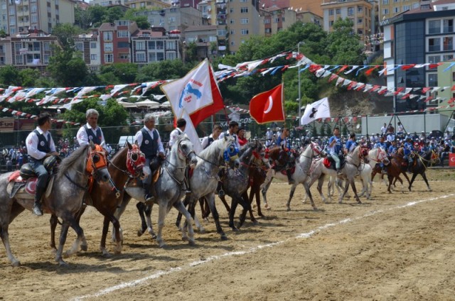 Kâğıthane’de cirit şahane, Gerisi bahane 14