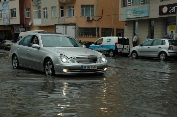 Kağıthane^de Yağmur 5