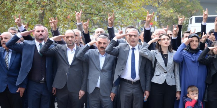 MHP Kağıthane'den Asker Selamı