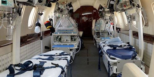 4 sedyeli ambulans uçak