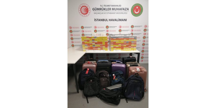 İSTANBUL HAVALİMANI'NDA 7 BİN 390 PAKET KAÇAK ELEKTRONİK SİGARA TÜTÜNÜ ELE GEÇİRİLDİ