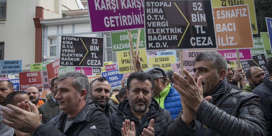 TEKEL BAYİLERİNDEN KADIKÖY'DE SATIŞ YASAĞI EYLEMİ