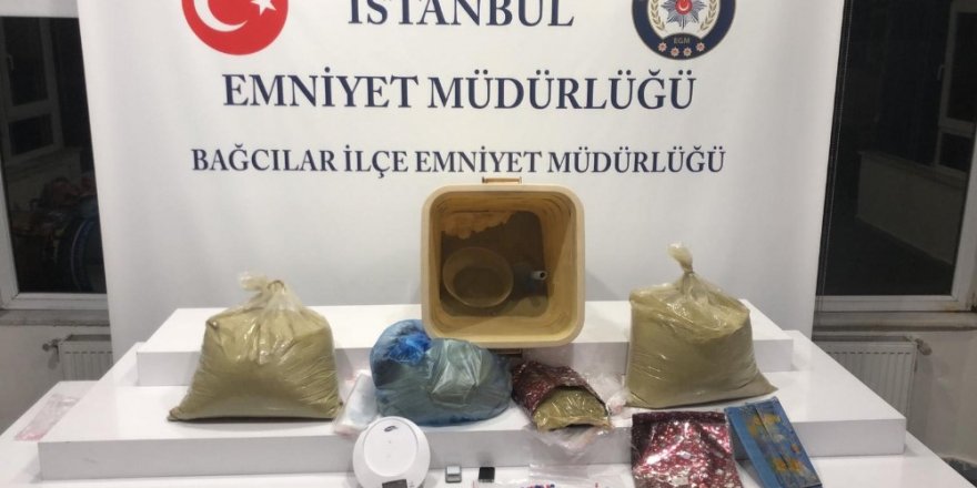 İstanbul’da Yılbaşı Öncesi Operasyon: 31 Kilogram Esrar Ele Geçirildi