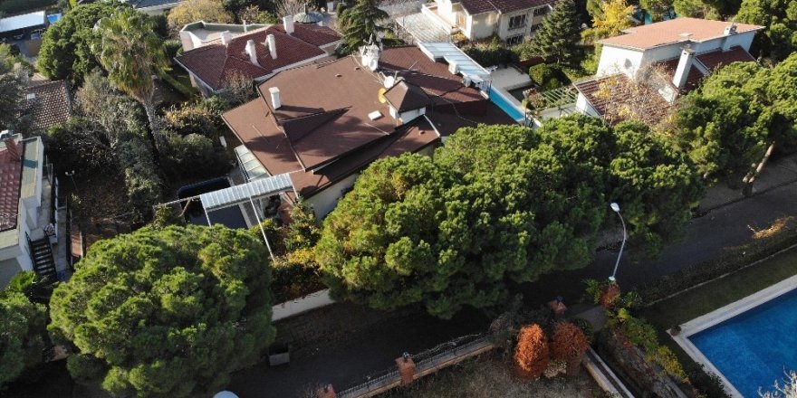 ‘Kedicik’lerin Kaldığı İddia Edilen Lüks Villa Havadan Görüntülendi