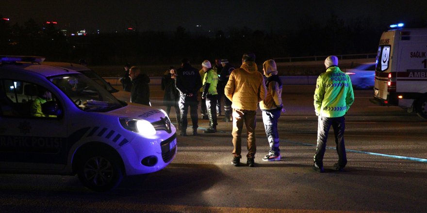 YOLUN KARŞISINA GEÇERKEN OTOMOBİL ÇARPAN YAYA ÖLDÜ