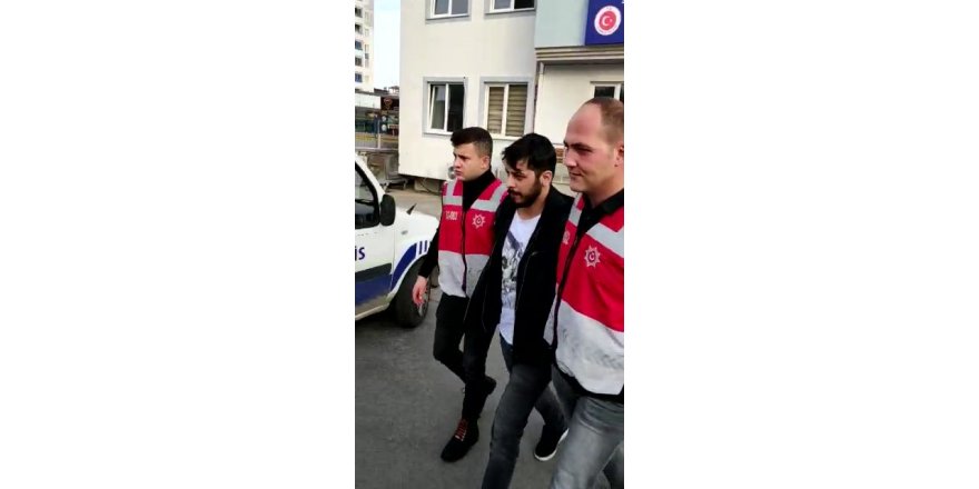 Cezaevi Firarisinin İkiz Kardeş Oyununu Polis Bozdu