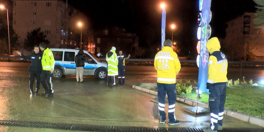 BÜYÜKÇEKMECE'DE RASTGELE AÇILAN ATEŞLE BİR GECE BEKÇİSİ VURULDU(GENİŞ HABER)