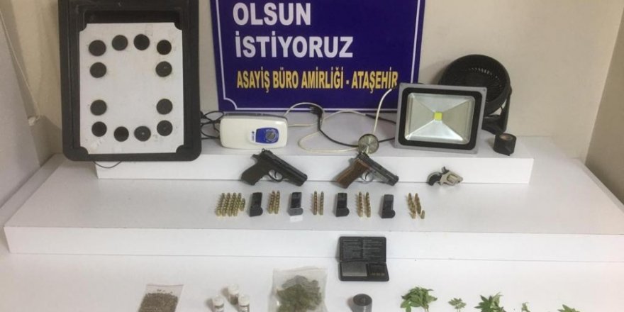 Evi Uyuşturucu İmalathanesine Çeviren Şahısa Operasyon