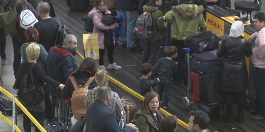 SABİHA GÖKÇEN HAVALİMANI’NDA YILBAŞI TATİLİ YOĞUNLUĞU