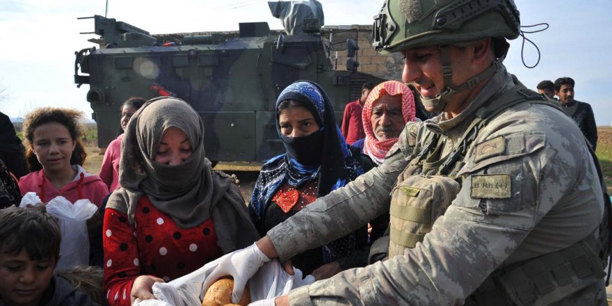 BARIŞ PINARI BÖLGESİNDE EKMEK DAĞITIMI DEVAM EDİYOR