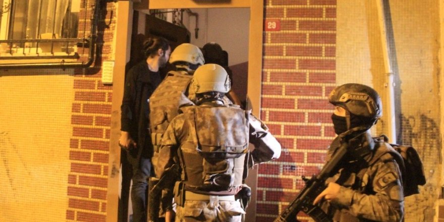 İstanbul Polisinden 2019’da Terör Örgütlerine Darbe: 950 Operasyonda 11 Kiloya Yakın Patlayıcı Bomba Ele Geçirildi