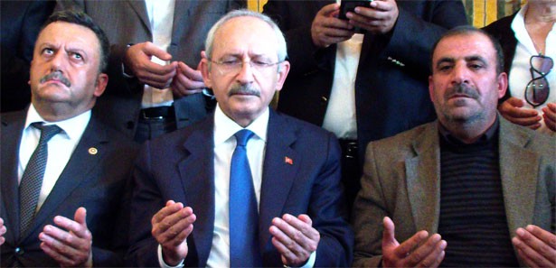 Kılıçdaroğlu, Reyhanlı'da vatandaşların acılarını paylaştı