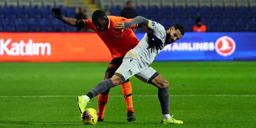 Süper Lig: Medipol Başakşehir: 4 - Yeni Malatyaspor: 1 (Maç Sonucu)