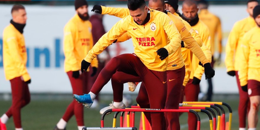 GALATASARAY, ÇAYKUR RİZESPOR MAÇI HAZIRLIKLARINI TAMAMLADI