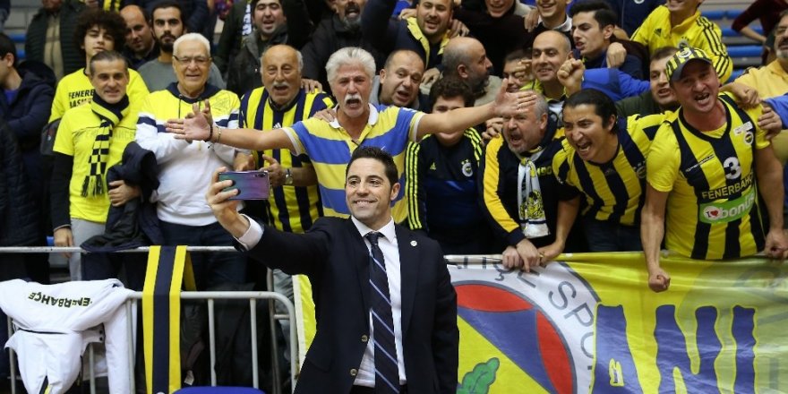 Fenerbahçe, Euroleague’de Çeyrek Finali Garantiledi