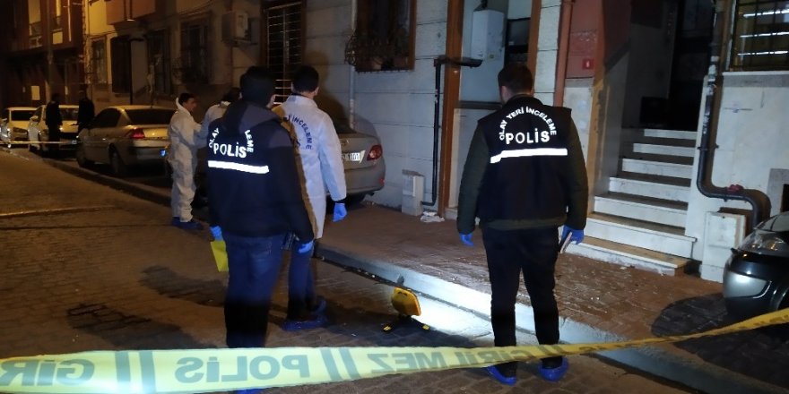 Beyoğlu’nda İki Farklı Adrese Eyp Atıldı