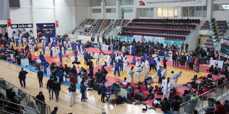 ÜMİTLER 2020 TÜRKİYE JUDO ŞAMPİYONASI'NDA HEYECAN KİLİS'TE BAŞLIYOR