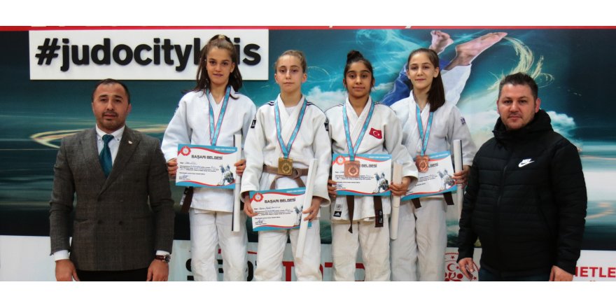 ÜMİTLER 2020 TÜRKİYE JUDO ŞAMPİYONASI KİLİS'TE BAŞLADI