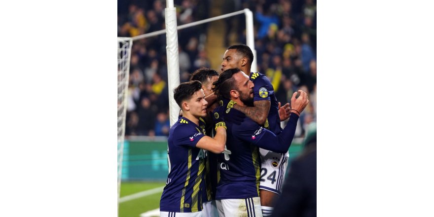 Fenerbahçe’den Bu Sezon İlk Kez 4’te 4