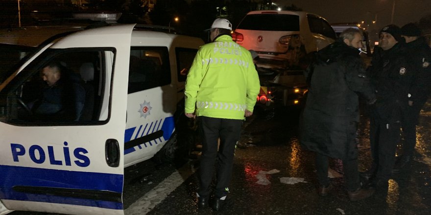 Maltepe'de zincirleme trafik kazası