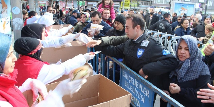 Bahçelievler’de 3 Ton Hamsi İkramı