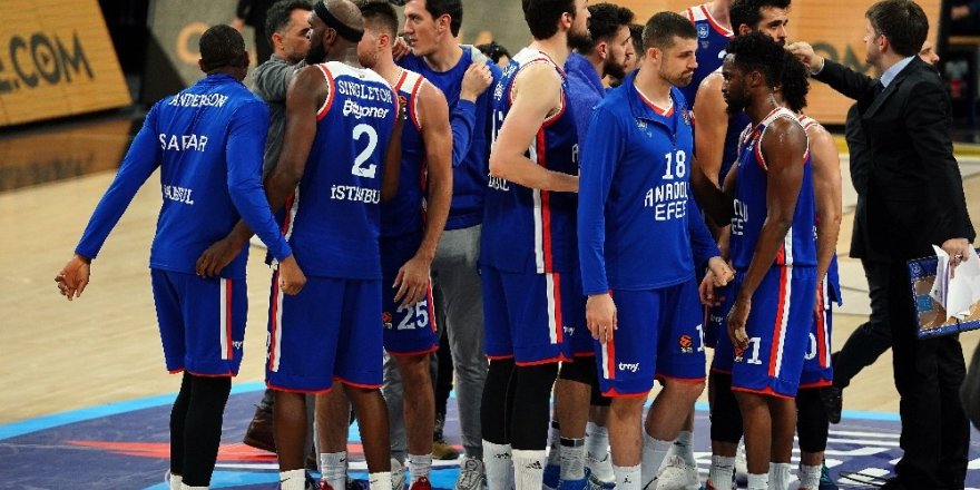 Lider Anadolu Efes’in Konuğu Olympiakos