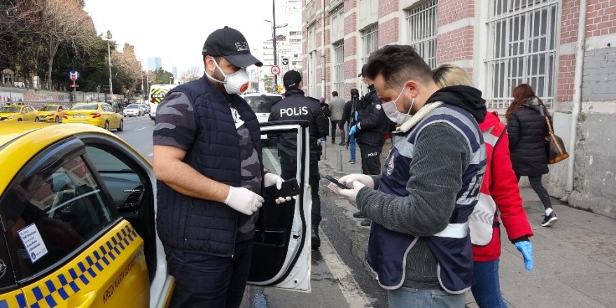 Istanbul Da Turkiye Huzur Uygulamasi Gerceklestirildi