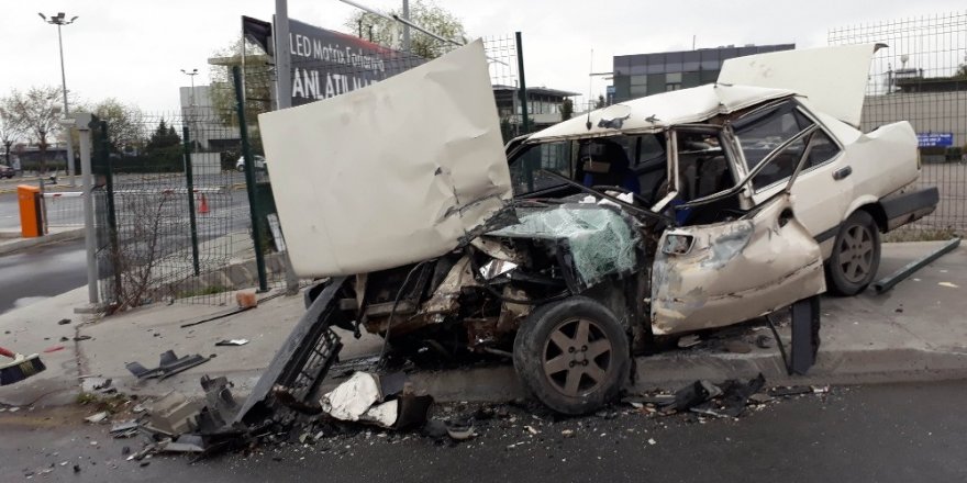 Bakırköy’de Trafik Kazası: 3 Yaralı