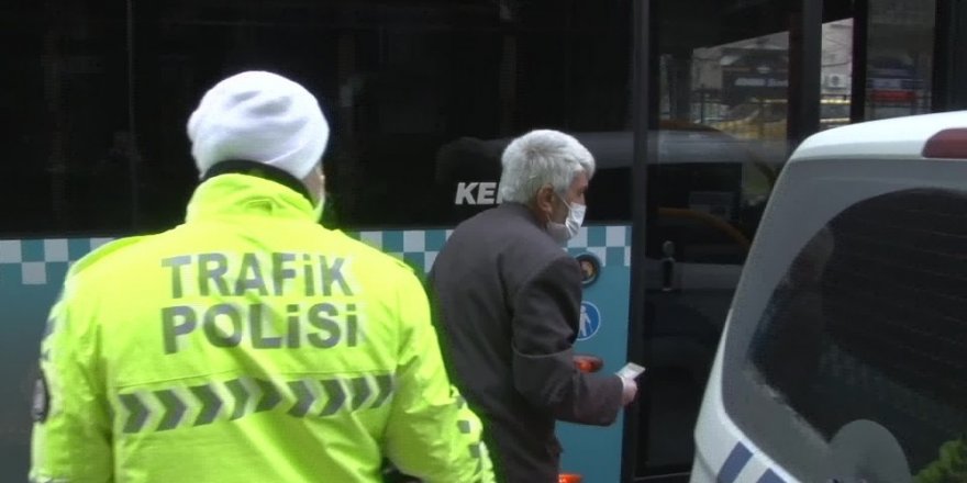 İstanbul’da Yaşlı Adamın Otobüs Şoförleriyle İmtihanı