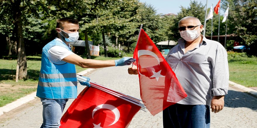 İstanbul Trafiği Sokağa Çıkma Yasağı Öncesi Kilitlendi