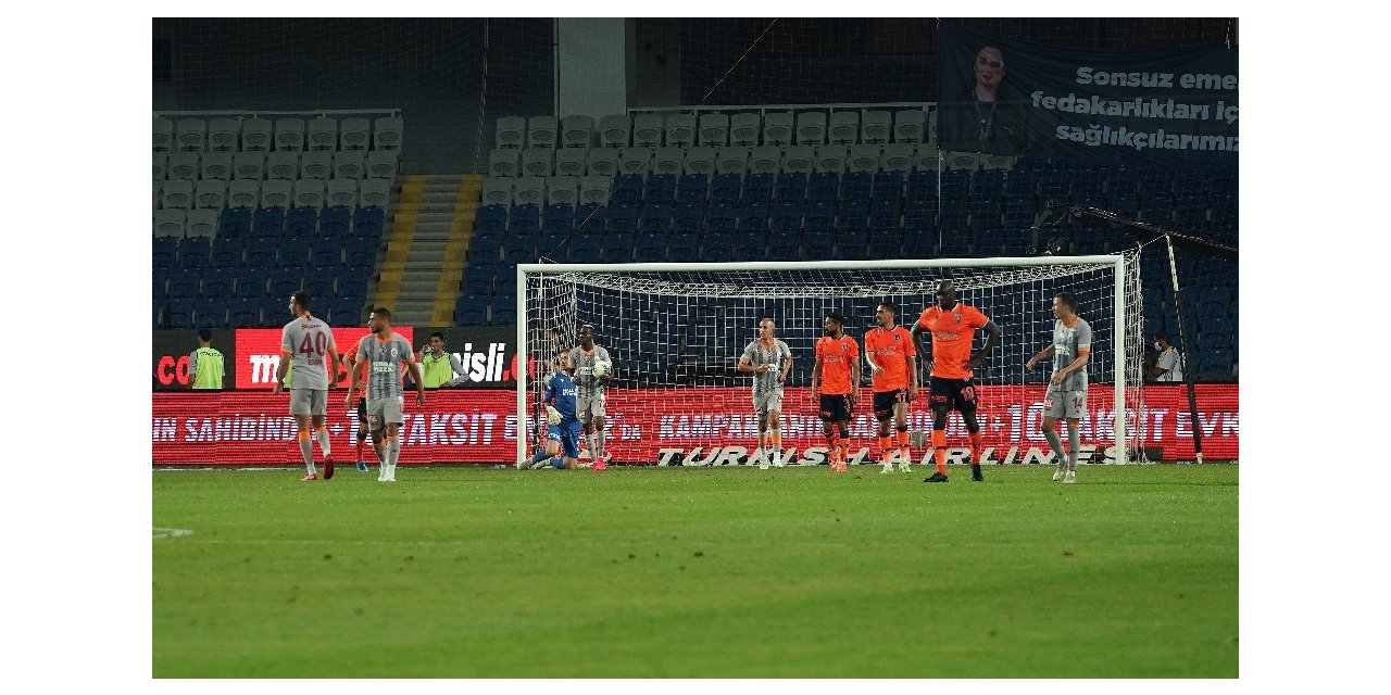 Süper Lig: Medipol Başakşehir: 1 - Galatasaray: 1  (maç Sonucu)