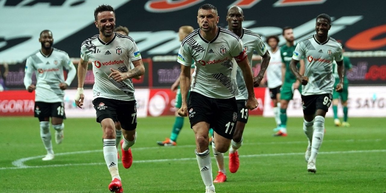 Beşiktaş’ta Gözler 15 Puanda