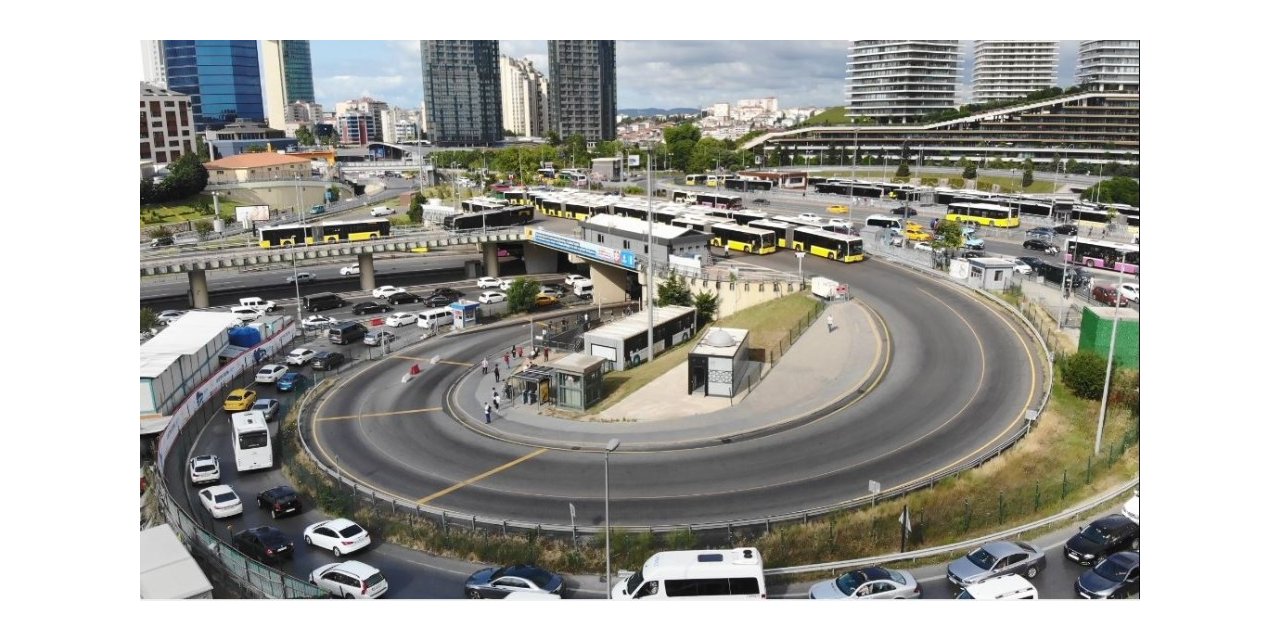 İbb Zincirlikuyu Metrobüs Mescidinin Kapısına Kilit Vurdu