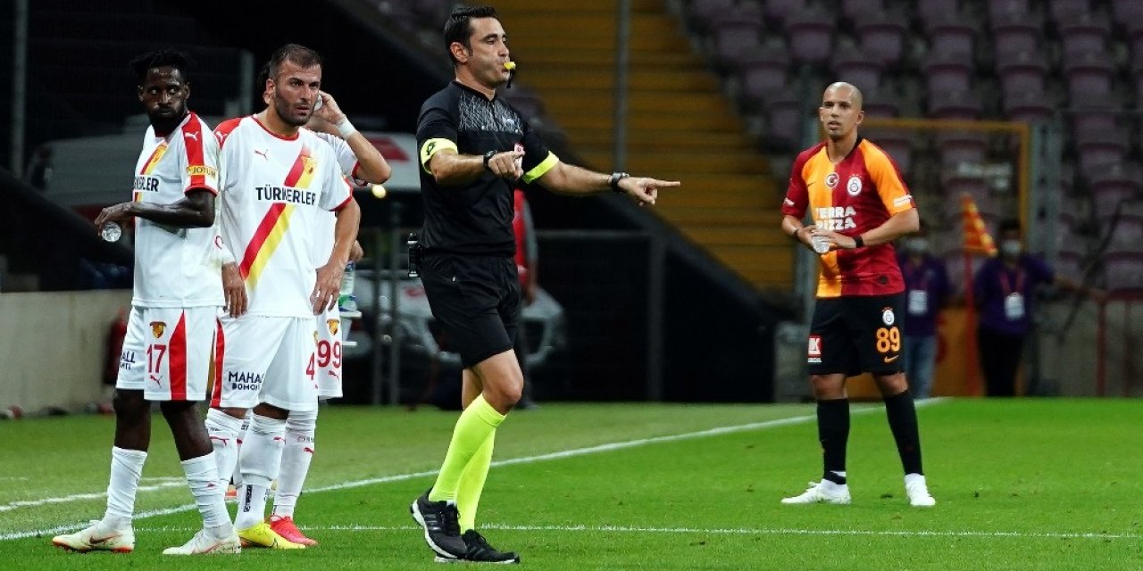 Süper Lig: Galatasaray: 0 - Göztepe: 0 (ilk Yarı)