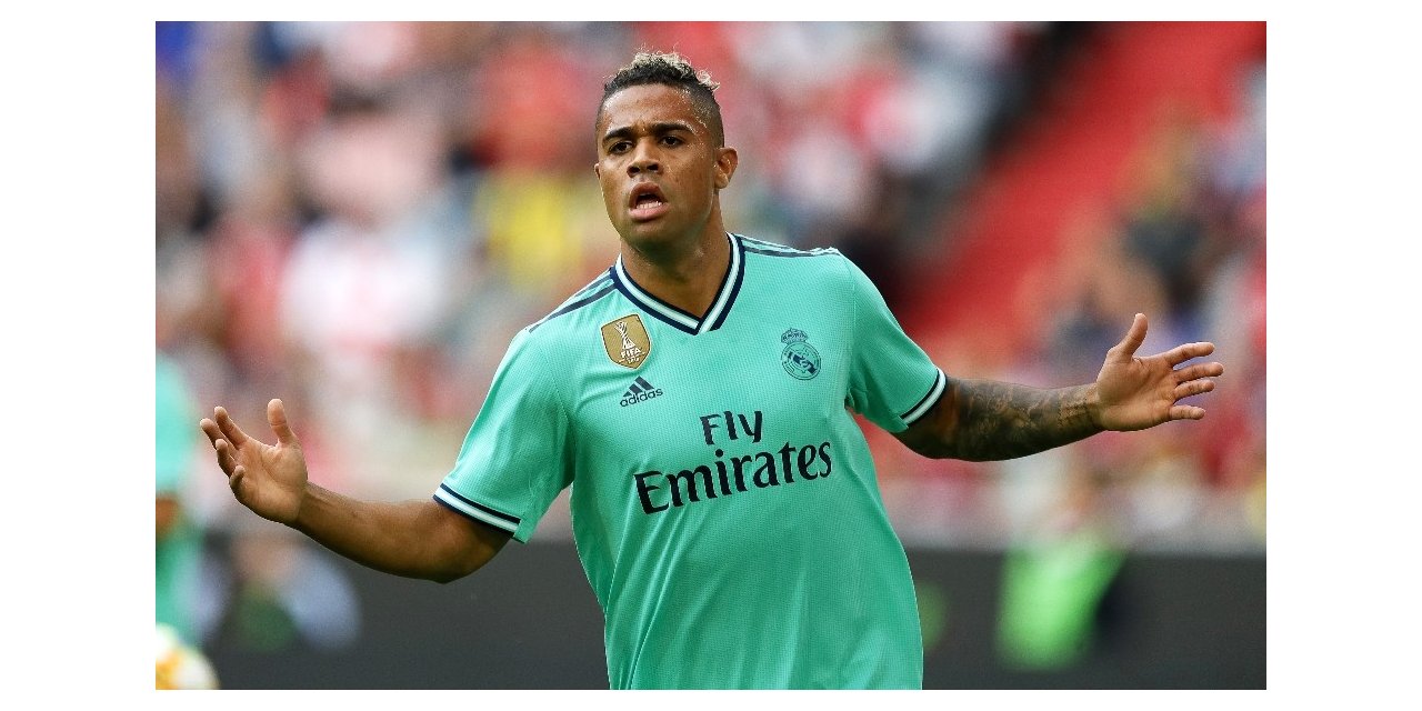 Real Madrid’de Mariano Diaz’ın Korona Virüs Testi Pozitif Çıktı