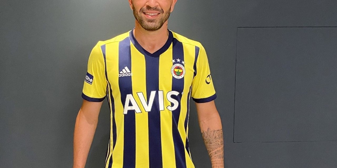 Fenerbahçe Gökhan Gönül Transferini Açıkladı